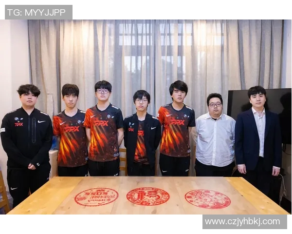 电竞新闻热议英雄联盟FPX耐力变革对战术与团队协作的深远影响分析 电竞新闻热议英雄联盟FPX耐力变革对战术与团队协作的深远影响分析